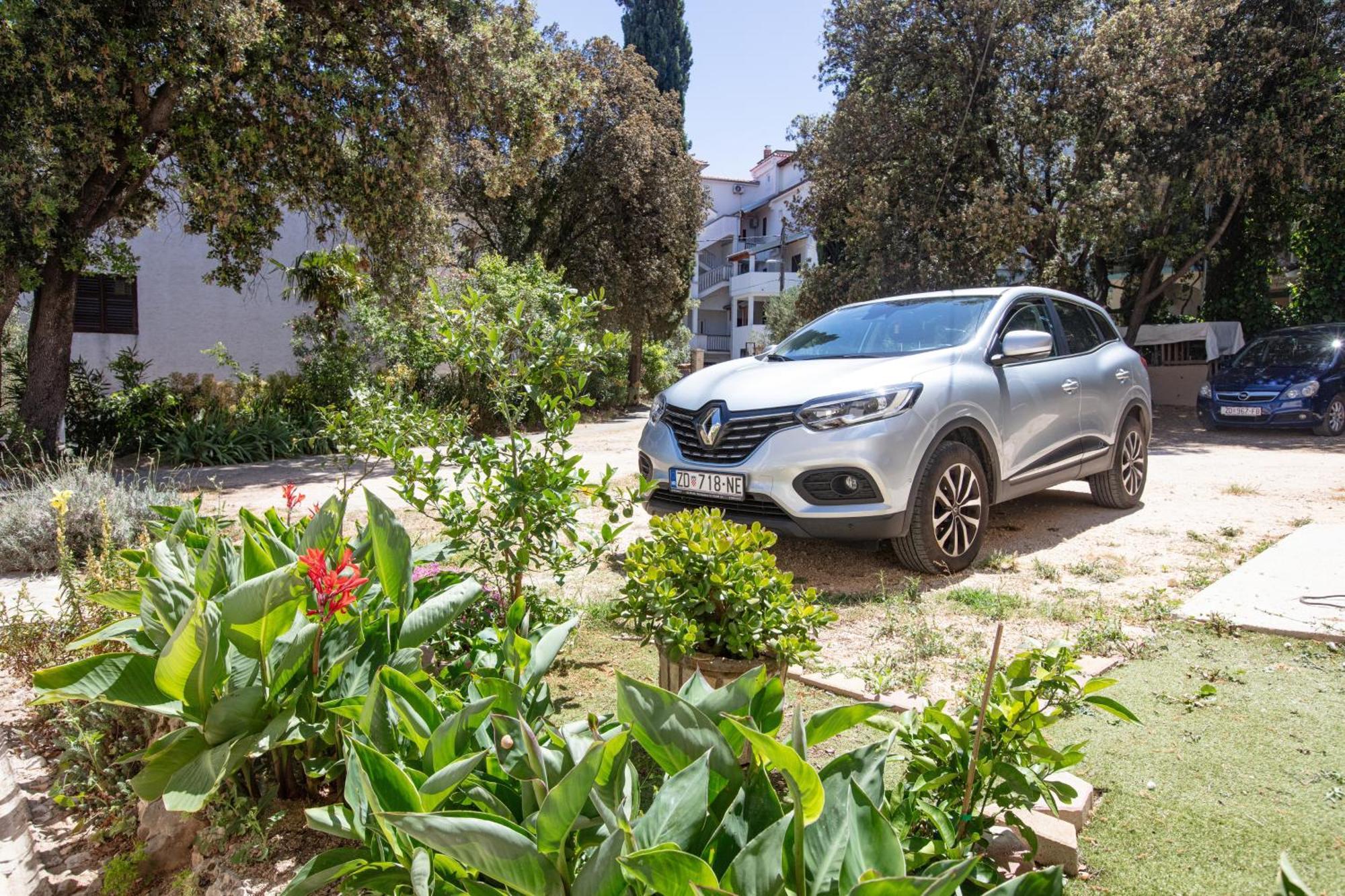 Apartments With A Parking Space Pakostane, Biograd - 22375 Bagian luar foto