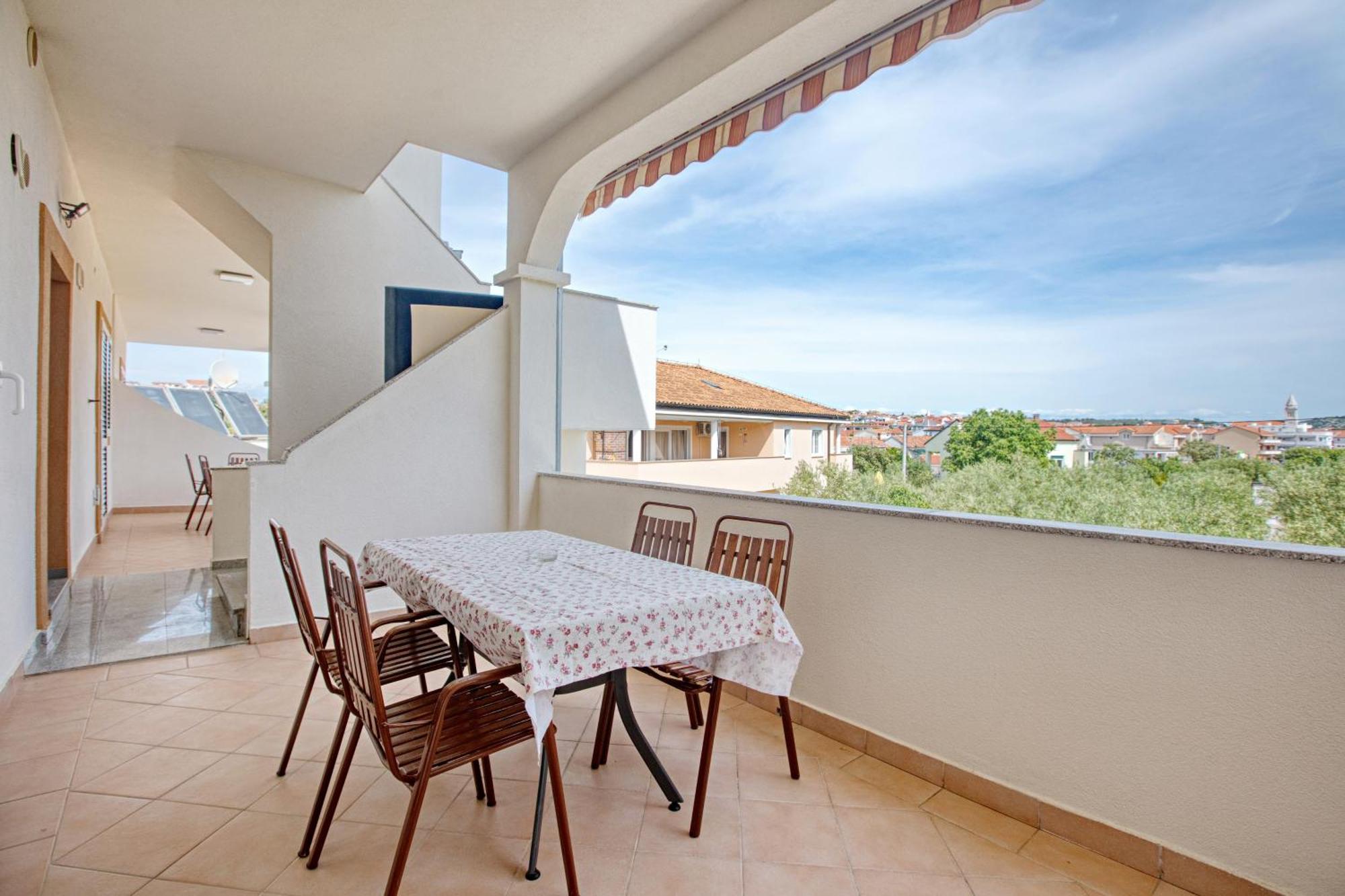 Apartments With A Parking Space Pakostane, Biograd - 22375 Bagian luar foto