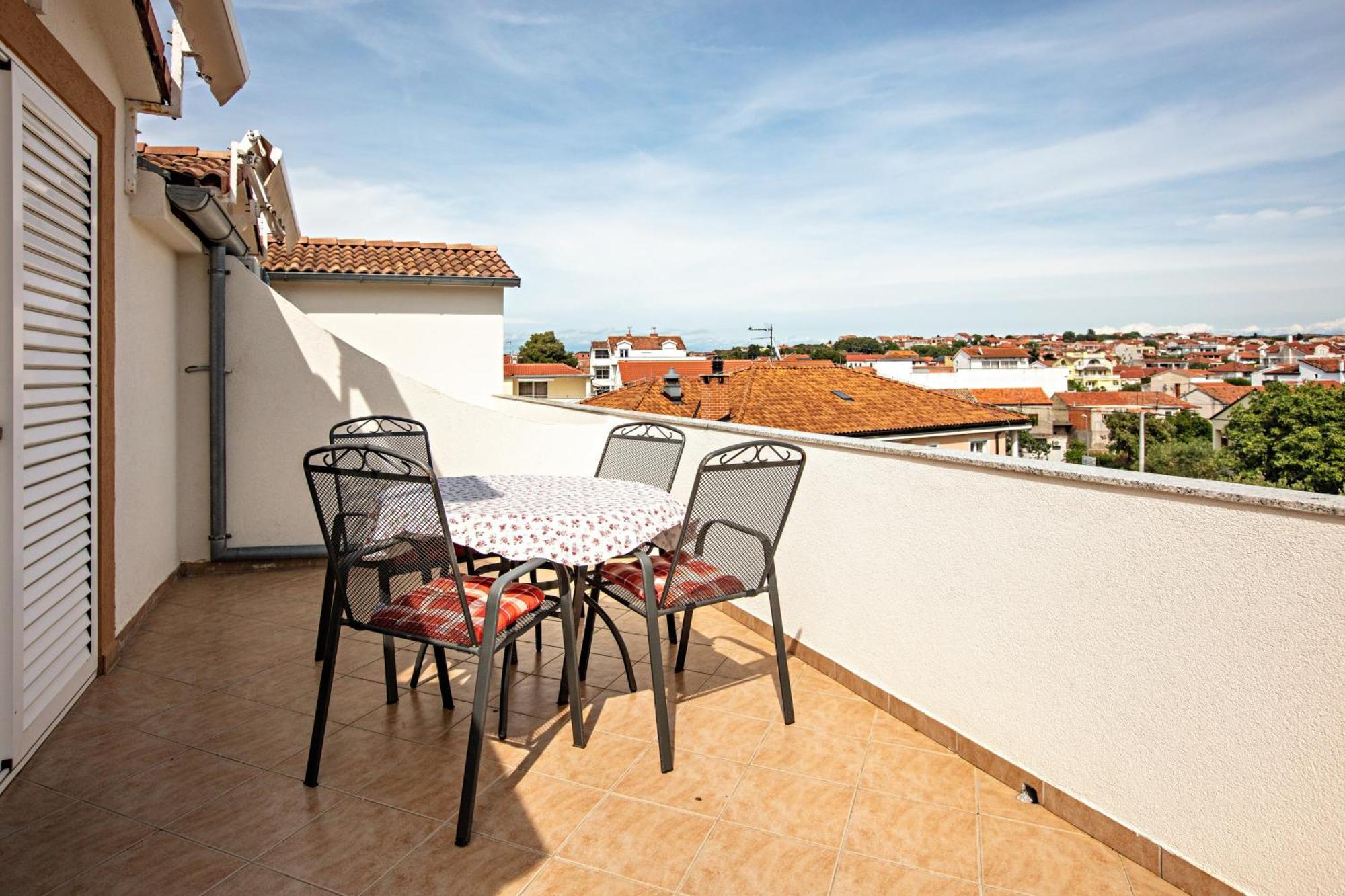 Apartments With A Parking Space Pakostane, Biograd - 22375 Bagian luar foto