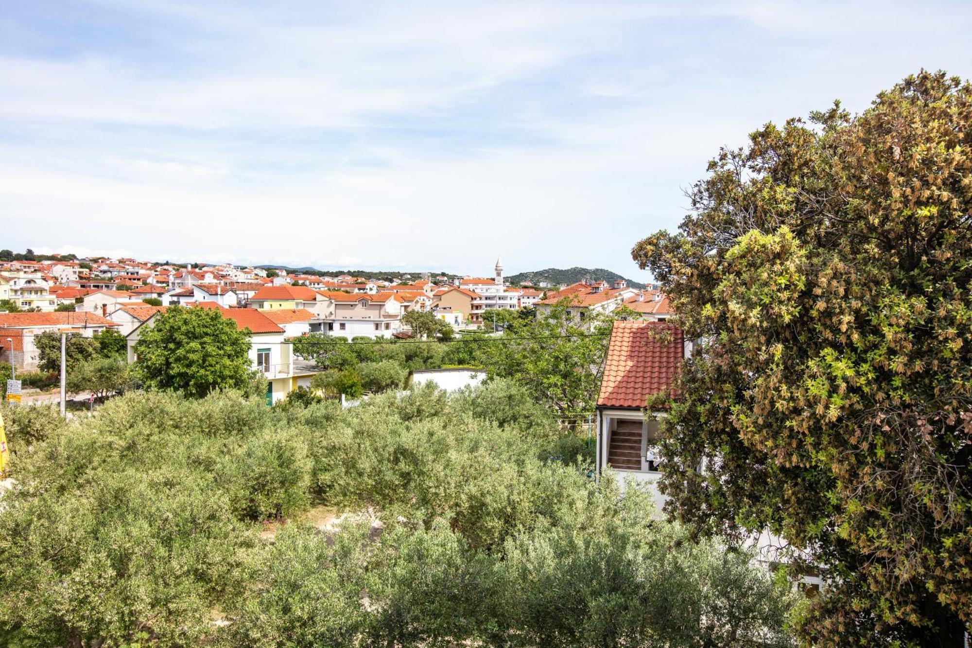 Apartments With A Parking Space Pakostane, Biograd - 22375 Bagian luar foto